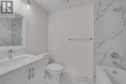 1710 - 220 BURNHAMTHORPE ROAD W | Mississauga Ontario | Slide Image Twenty