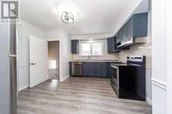 131 WEST DEANE PARK DRIVE | Toronto Ontario | Slide Image Thirteen