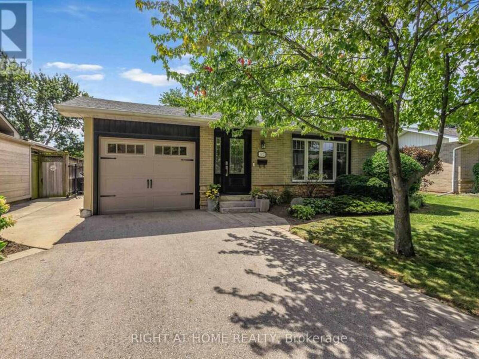 1432 DEWBOURNE CRESCENT, Burlington, Ontario L7M 1E7