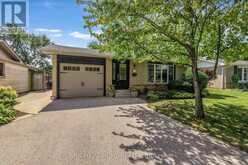 1432 DEWBOURNE CRESCENT | Burlington Ontario | Slide Image One