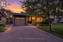 1432 DEWBOURNE CRESCENT | Burlington Ontario | Slide Image Four