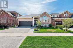 2368 FOXHOLE CIRCLE | Oakville Ontario | Slide Image Two