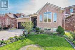 2368 FOXHOLE CIRCLE | Oakville Ontario | Slide Image Three