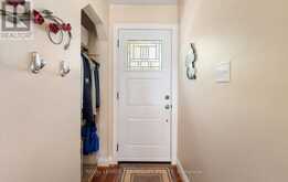 33 ROGERS ROAD | Brampton Ontario | Slide Image Eight