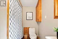 48 BROADRIVER ROAD | Seguin Ontario | Slide Image Thirty-two