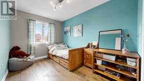 23 PIERA GARDENS | Markham Ontario | Slide Image Sixteen