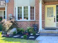 23 PIERA GARDENS | Markham Ontario | Slide Image Two