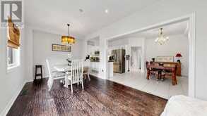 23 PIERA GARDENS | Markham Ontario | Slide Image Six