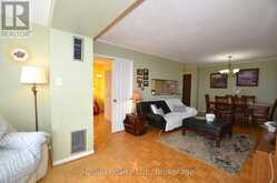 915 - 50 KINGSBRIDGE GARDEN CIRCLE | Mississauga Ontario | Slide Image Five