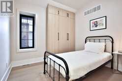 106 EASTBOURNE AVENUE | Toronto Ontario | Slide Image Thirty-six