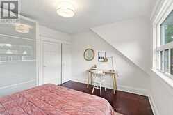 21 MENDEL AVENUE | Toronto Ontario | Slide Image Seventeen