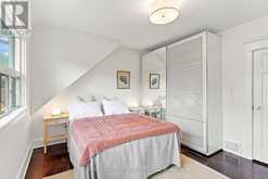 21 MENDEL AVENUE | Toronto Ontario | Slide Image Eighteen