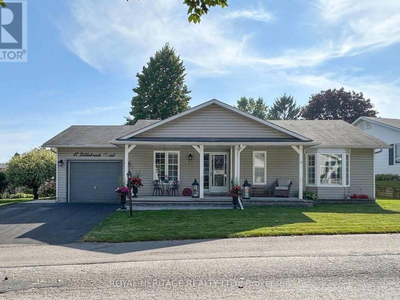 17 LITTLEBROOK ROAD, Clarington, Ontario L1B 1A4