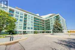 227 - 60 FAIRFAX CRESCENT | Toronto Ontario | Slide Image Two