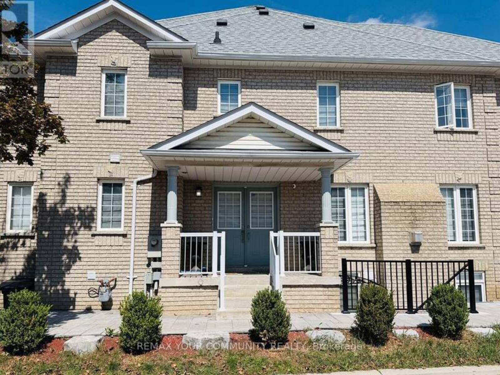 15 BENJAMIN HOOD CRESCENT, Vaughan, Ontario L4K 5M3