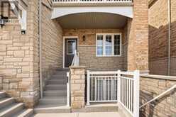 17 - 520 SILKEN LAUMANN DRIVE | Newmarket Ontario | Slide Image Three