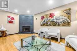 106 LARRATT LANE | Richmond Hill Ontario | Slide Image Twelve