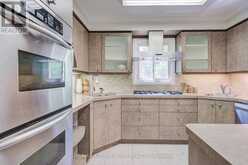 77 ROSEDALE HEIGHTS DRIVE | Vaughan Ontario | Slide Image Thirteen