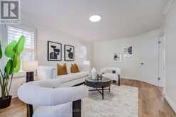 77 ROSEDALE HEIGHTS DRIVE | Vaughan Ontario | Slide Image Nine