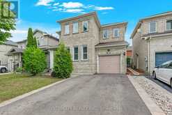 37 REDFINCH CRESCENT | Vaughan Ontario | Slide Image Three