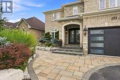 134 SANDRINGHAM DRIVE | Barrie Ontario | Slide Image Two