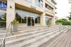 1101 - 3865 LAKE SHORE BOULEVARD W | Toronto Ontario | Slide Image Four
