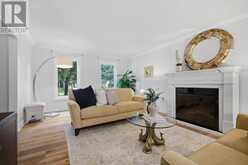 11 REGENCY COURT | Oakville Ontario | Slide Image Eight