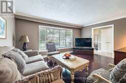 1324 ALDRIDGE CRESCENT | Burlington Ontario | Slide Image Ten