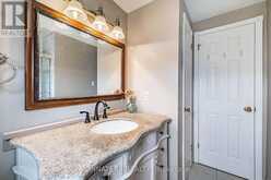 1324 ALDRIDGE CRESCENT | Burlington Ontario | Slide Image Thirty-two