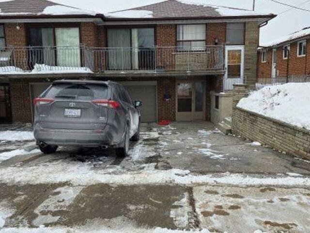 12 BAMFORD CRESCENT Toronto Ontario, M3N 1T8 - 4 Bedrooms Home For Sale