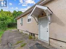 239 VINE STREET | St. Catharines Ontario | Slide Image Thirty-six