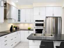 18 JENNER DRIVE | Paris Ontario | Slide Image Twelve