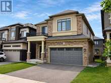 18 JENNER DRIVE | Paris Ontario | Slide Image Three