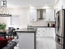 18 JENNER DRIVE | Paris Ontario | Slide Image Nine