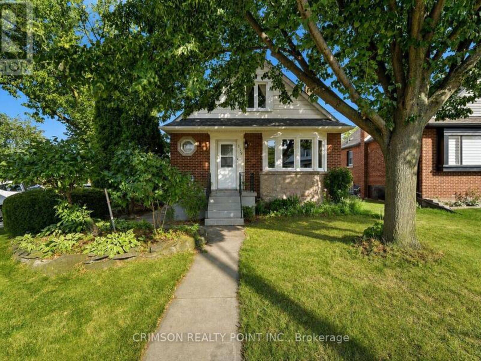 119 RODGERS ROAD, Hamilton, Ontario L8K 3C1