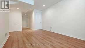 340 KITTRIDGE ROAD | Oakville Ontario | Slide Image Thirty