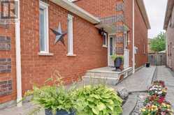 4464 WEEPING WILLOW DRIVE | Mississauga Ontario | Slide Image Three