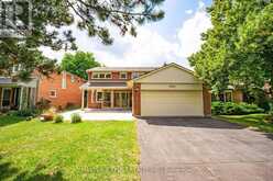 2502 FOLKWAY DRIVE | Mississauga Ontario | Slide Image One