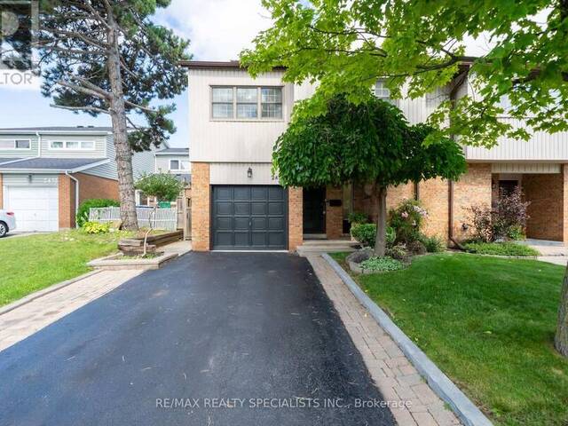 2431 BASSWOOD CRESCENT Mississauga Ontario, L5L 1Y2 - 4 Bedrooms Home For Sale
