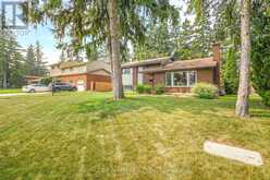 10 BRIER CRESCENT | Brantford Ontario | Slide Image Three