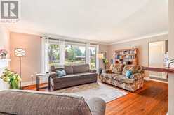 10 BRIER CRESCENT | Brantford Ontario | Slide Image Nine