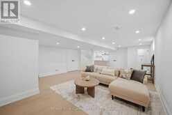2 SUGGS LANE | Whitchurch-Stouffville Ontario | Slide Image Thirty-one