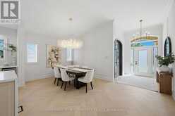 2 SUGGS LANE | Whitchurch-Stouffville Ontario | Slide Image Seven