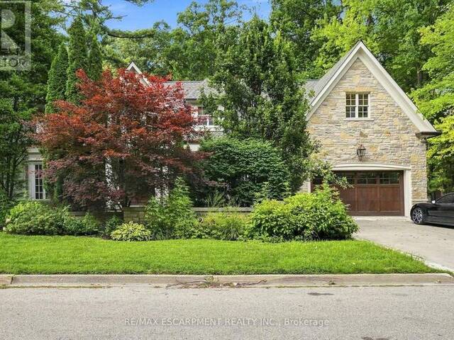 2025 HEARTWOOD COURT Mississauga Ontario, L5C 4P7 - 5 Bedrooms Home For Sale