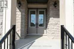 20 GOLD BOTTOM CRESCENT | Brampton Ontario | Slide Image Four