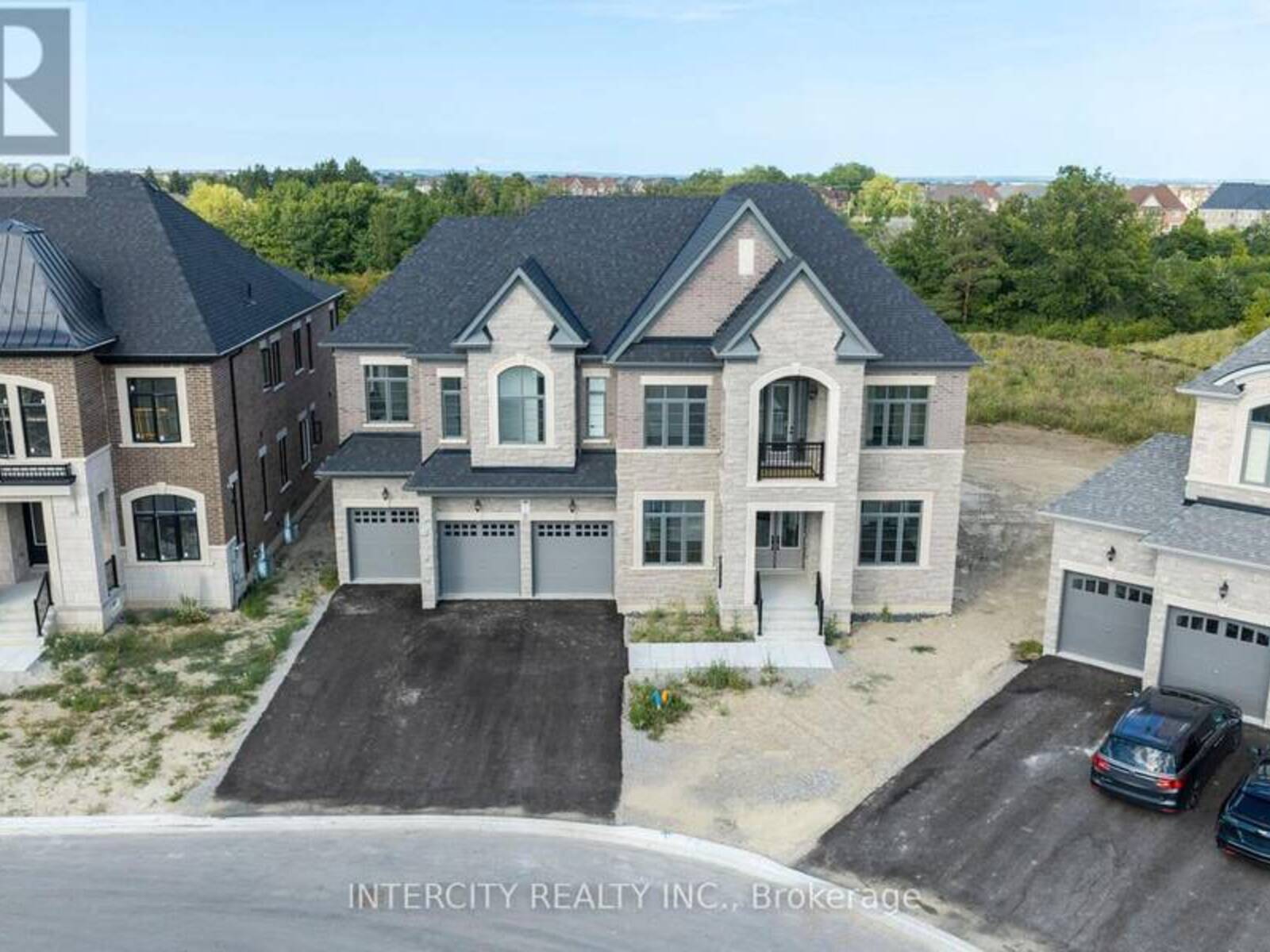 20 GOLD BOTTOM CRESCENT, Brampton, Ontario L6P 4H8