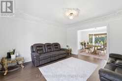 28 STONEGATE DRIVE | Ancaster Ontario | Slide Image Eight