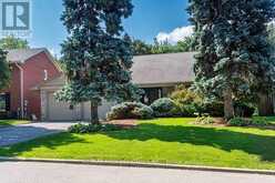 7 TREELINE COURT | Toronto Ontario | Slide Image Three