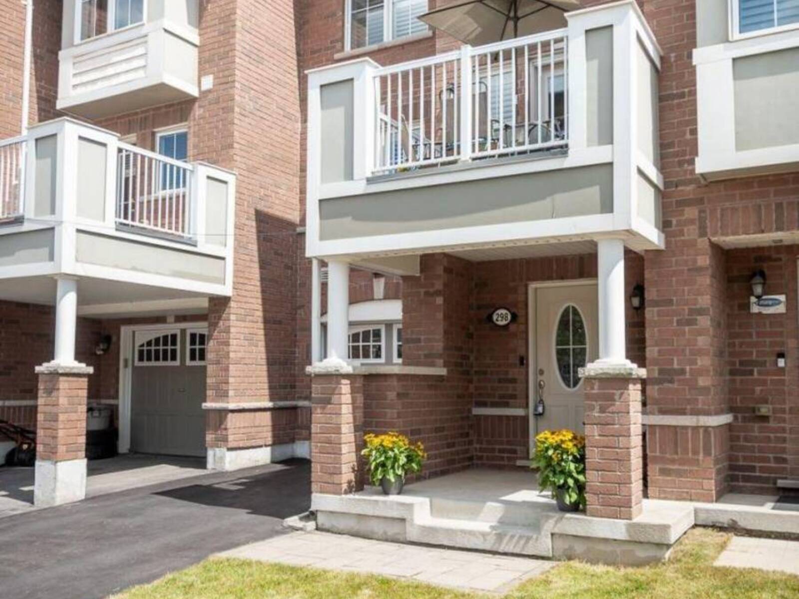 298 REIS PLACE, Milton, Ontario L9E 0A9