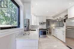2011 DAVEBROOK ROAD | Mississauga Ontario | Slide Image Thirteen